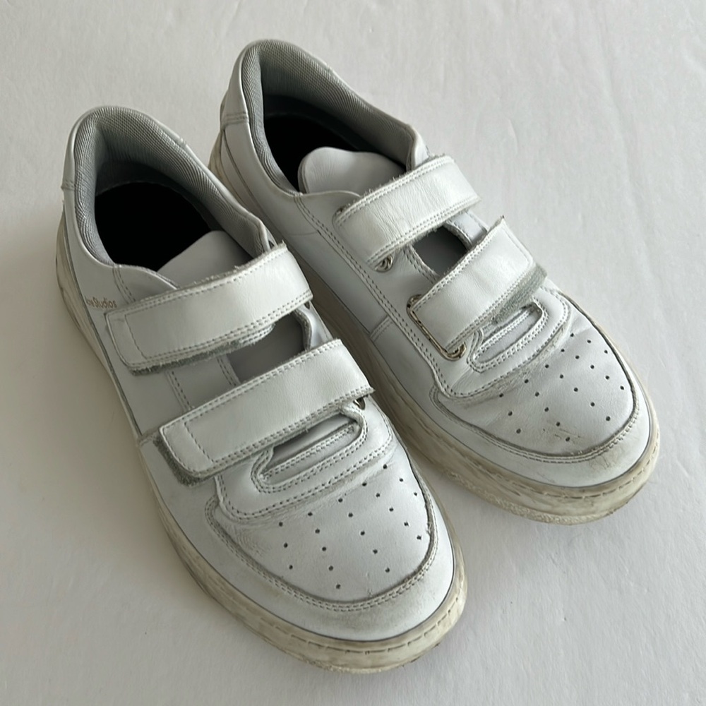 ACNE STUDIOS
Steffey leather trainers